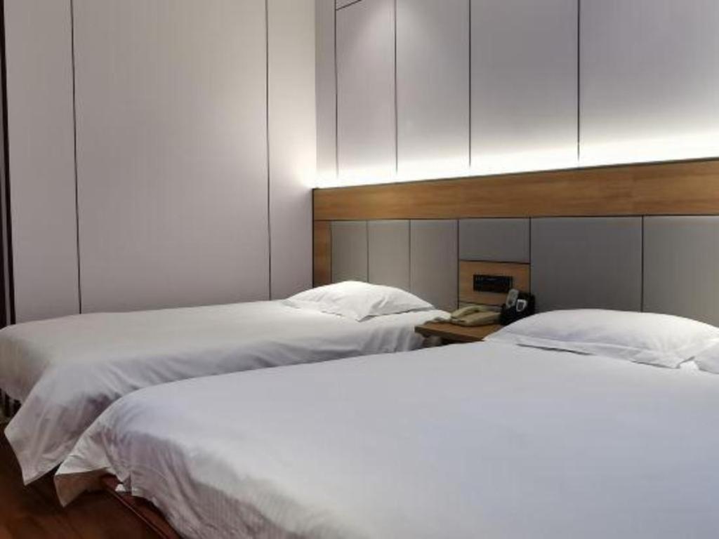 Greentree Inn Shanghai Hongqiao Hub Convention Center Jinghua Road Shell Hotel Exterior photo