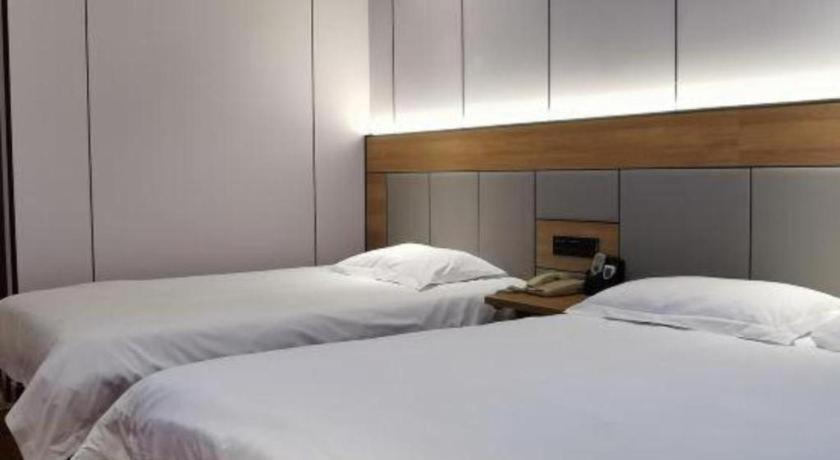 Greentree Inn Shanghai Hongqiao Hub Convention Center Jinghua Road Shell Hotel Exterior photo